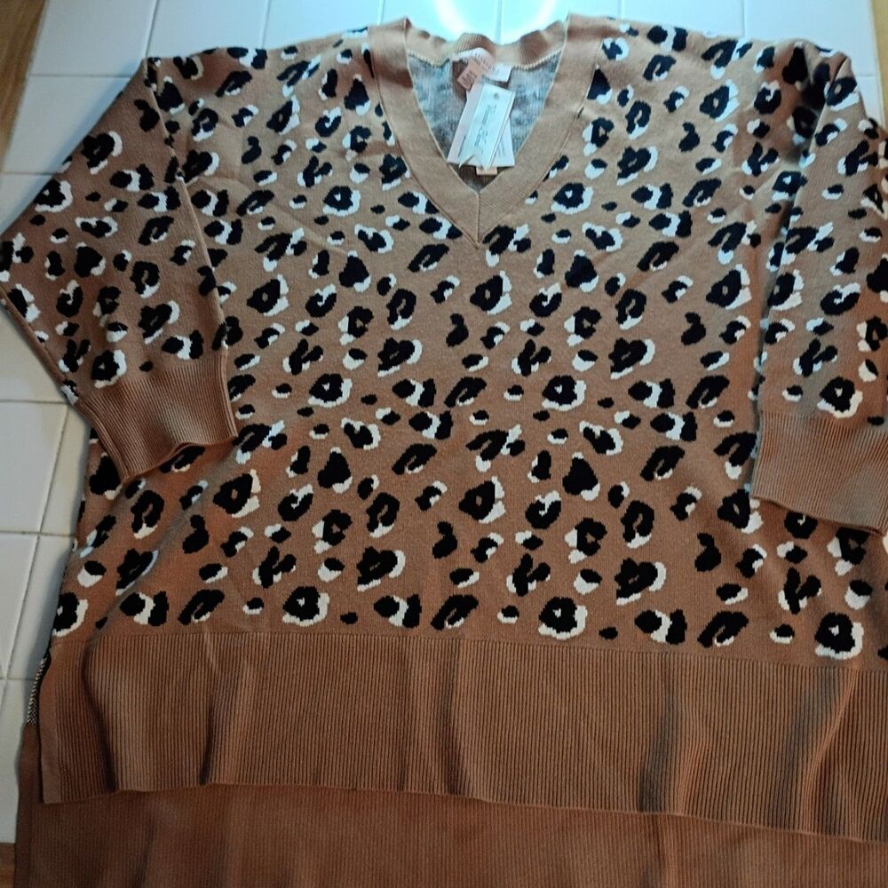 New with Tags Philosophy Womens 1X Animal Print 3/4 Sleeve Sweater